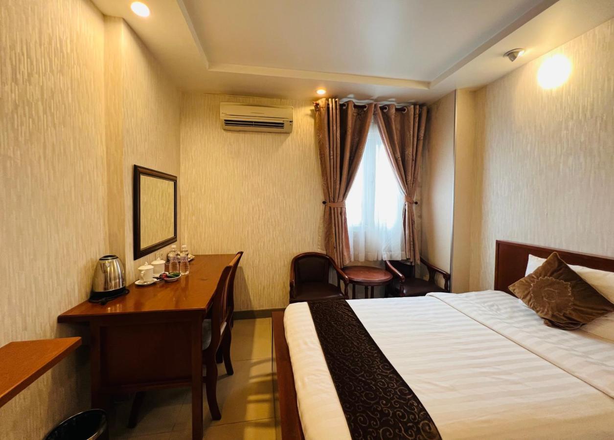 White Lion Hotel Ho Či Minovo Město Exteriér fotografie