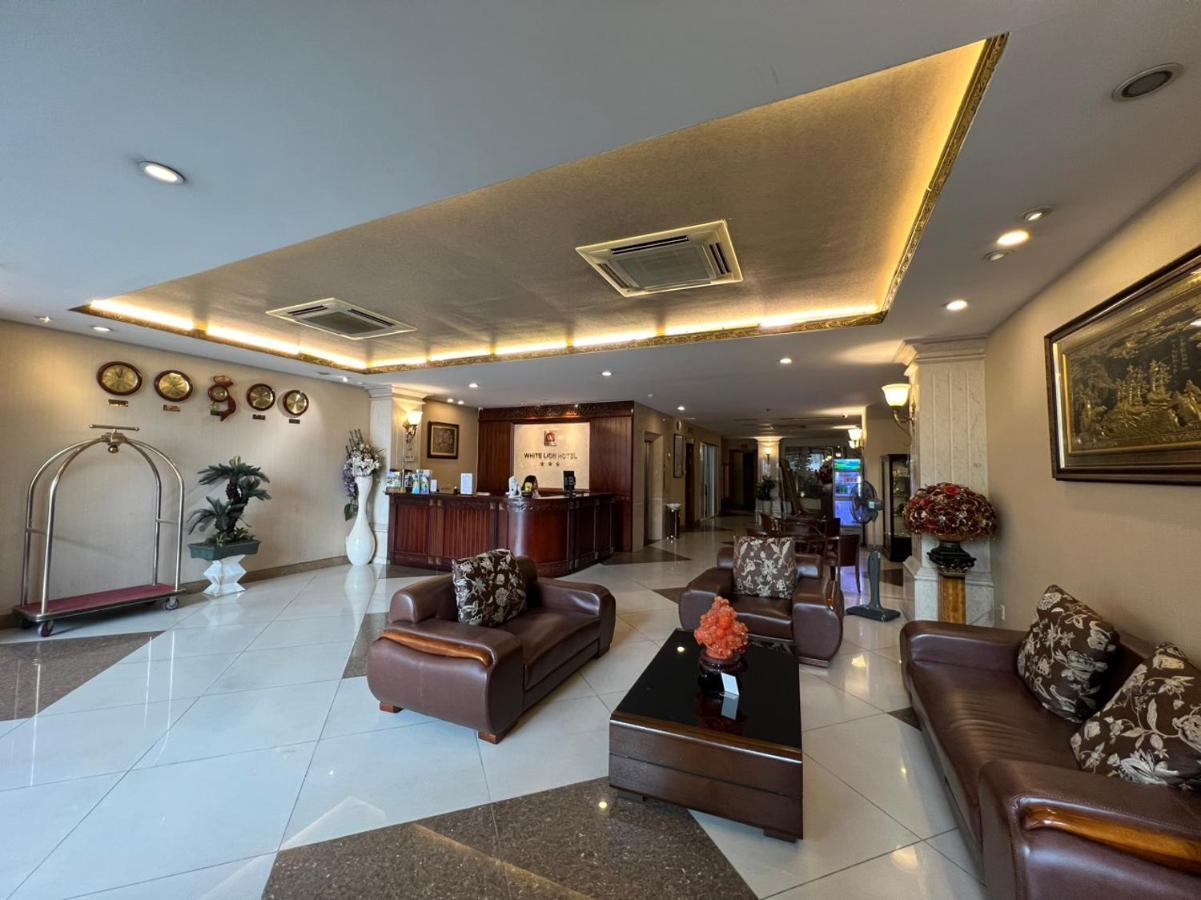 White Lion Hotel Ho Či Minovo Město Exteriér fotografie
